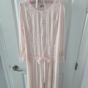 Vintage Gilead Robe/Gown